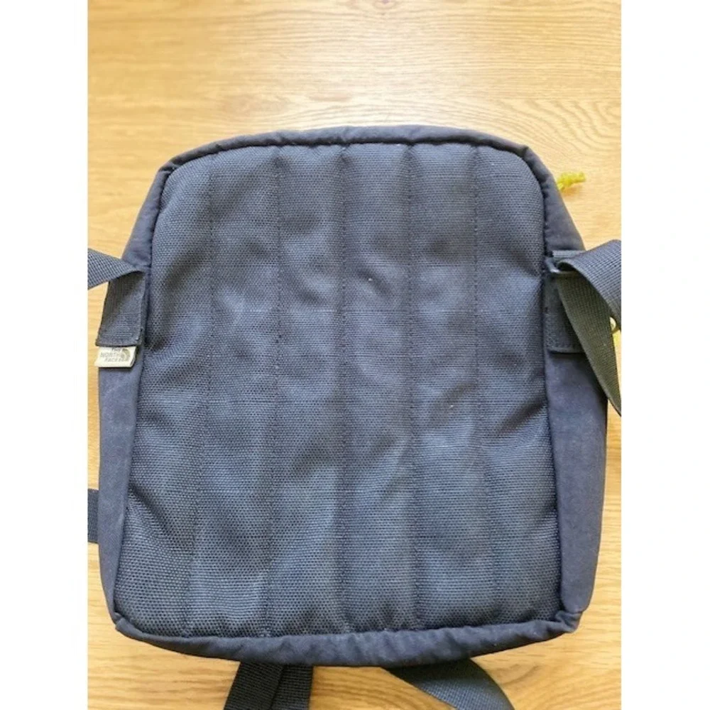The North Face Berkeley Field Bag Men Black Nylon Good Crossbody Shoulder Bag